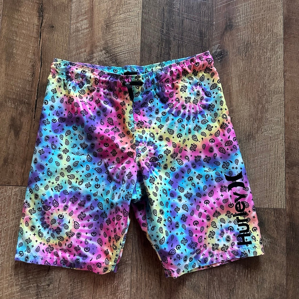 Boys Hurley Multicolor Tie-Dye Paisley Board Shorts M
